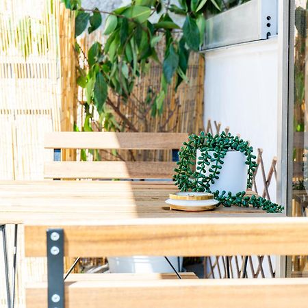 Book Homes Athens - Attic Side Acropolis View المظهر الخارجي الصورة